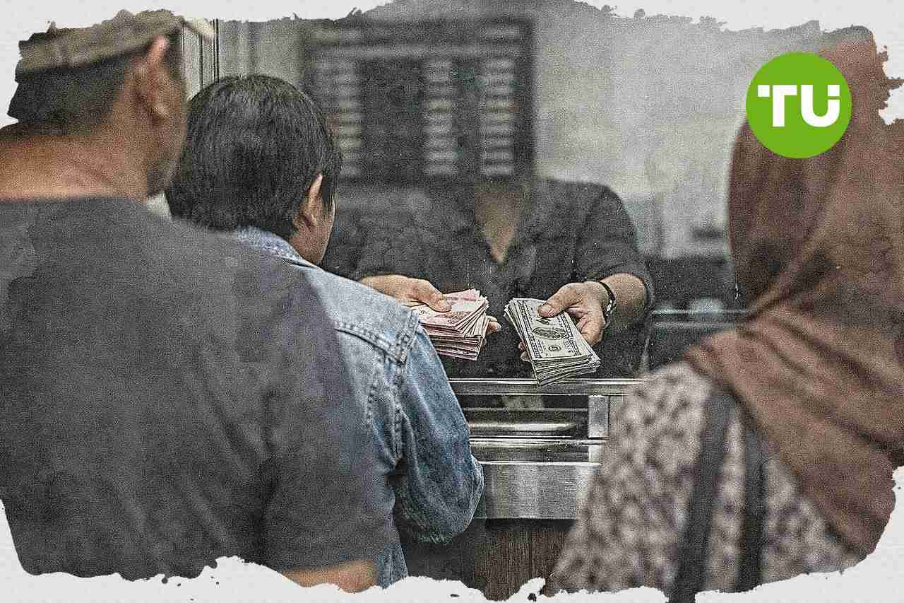 Rupiah melemah ke Rp18.049 per dolar U.S. di tengah ketegangan Timur Tengah