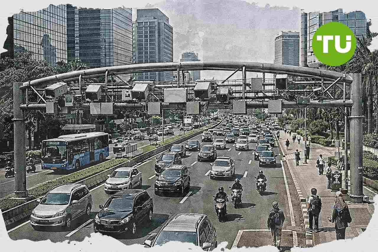 DKI Jakarta targetkan jalan berbayar elektronik beroperasi 2028 di koridor bisnis utama