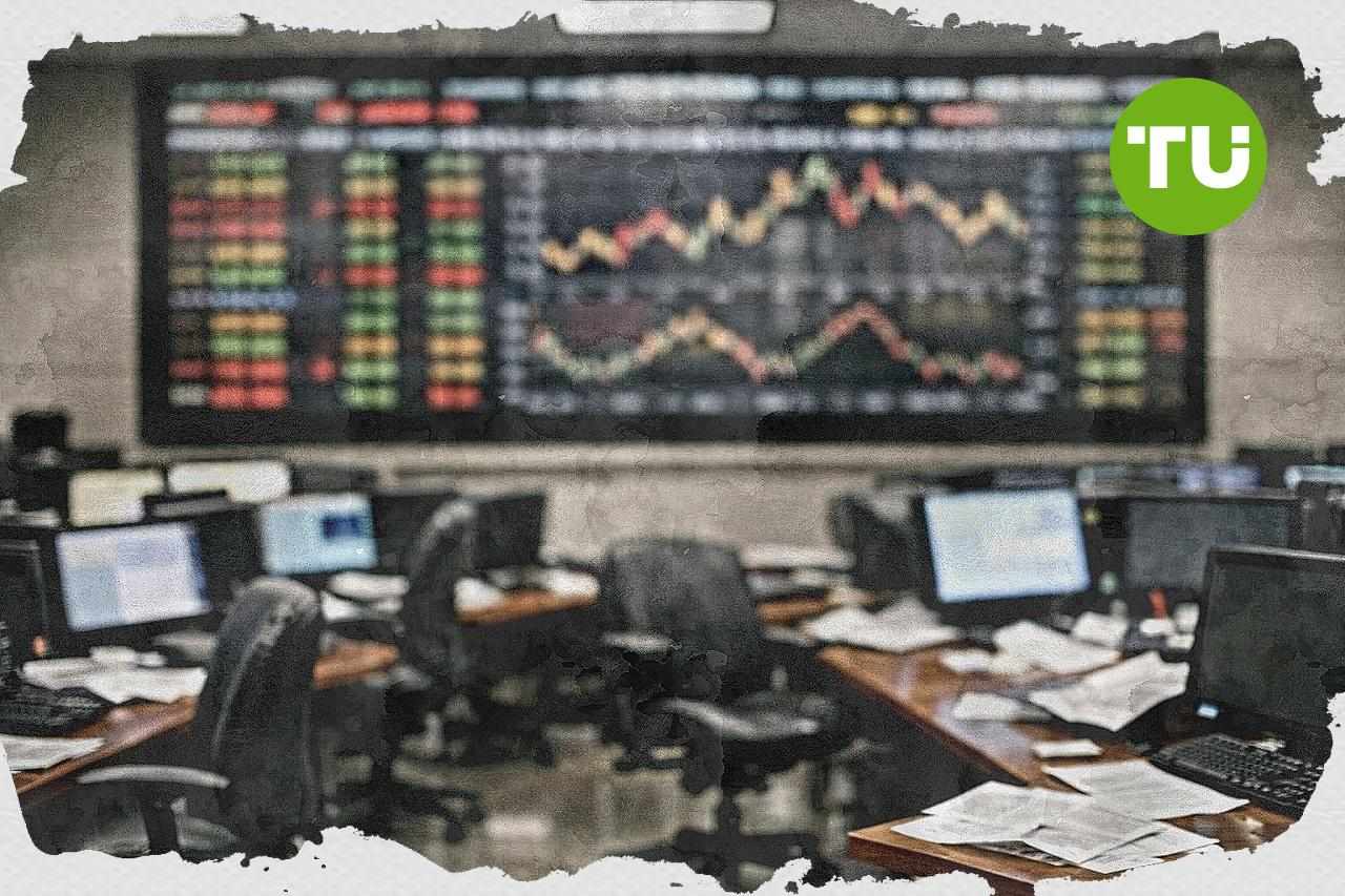 U.S. stock futures fall as SpaceX IPO and inflation data test market sentiment