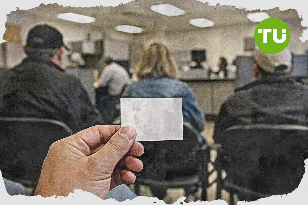 El SEPE fija 22 meses de paro con cinco años y medio cotizados y descarta guardar días sobrantes