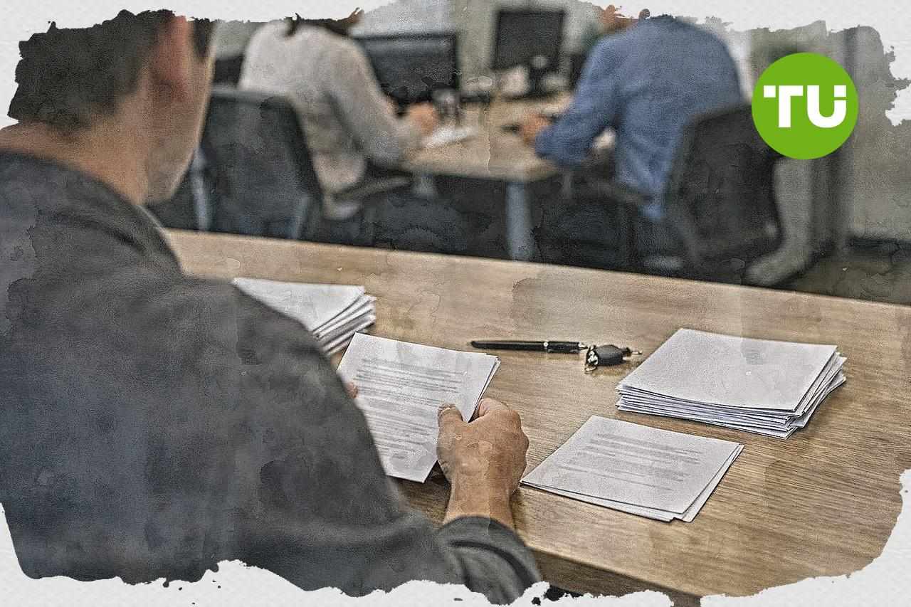 SEPE permite cobrar paro parcial tras pasar de contrato completo a uno parcial en la misma empresa