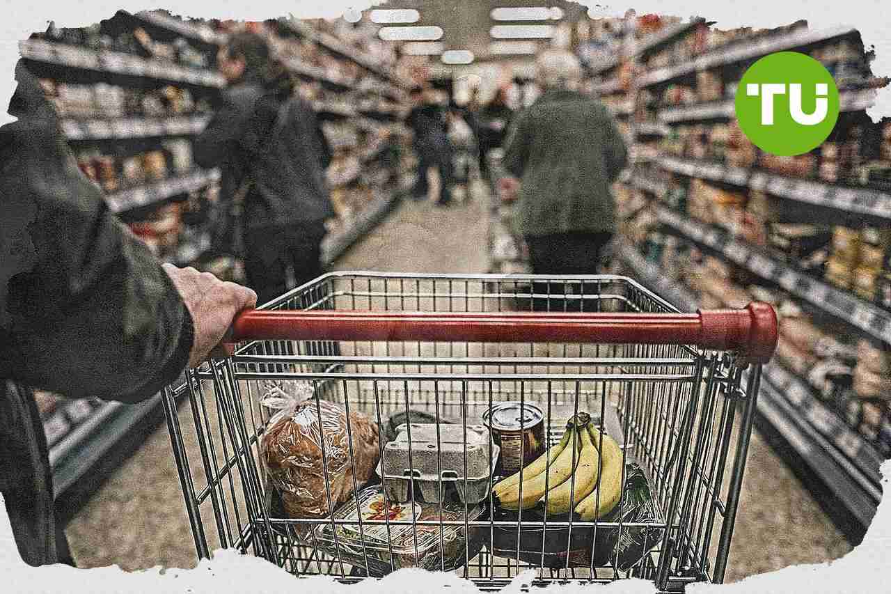 UK business group cuts growth forecast as unemployment seen rising
