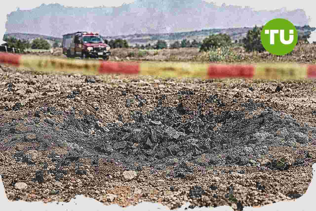 איראן מאיימת לחדש תקיפות לאחר העימות עם ישראל, בעוד שיחות עם U.S. נותרות לא ודאיות