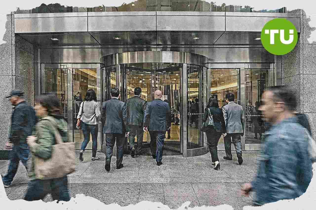 Ideal Holdings διαθέτει έως 29,92% της Attica ενόψει εισαγωγής στην Euronext Athens