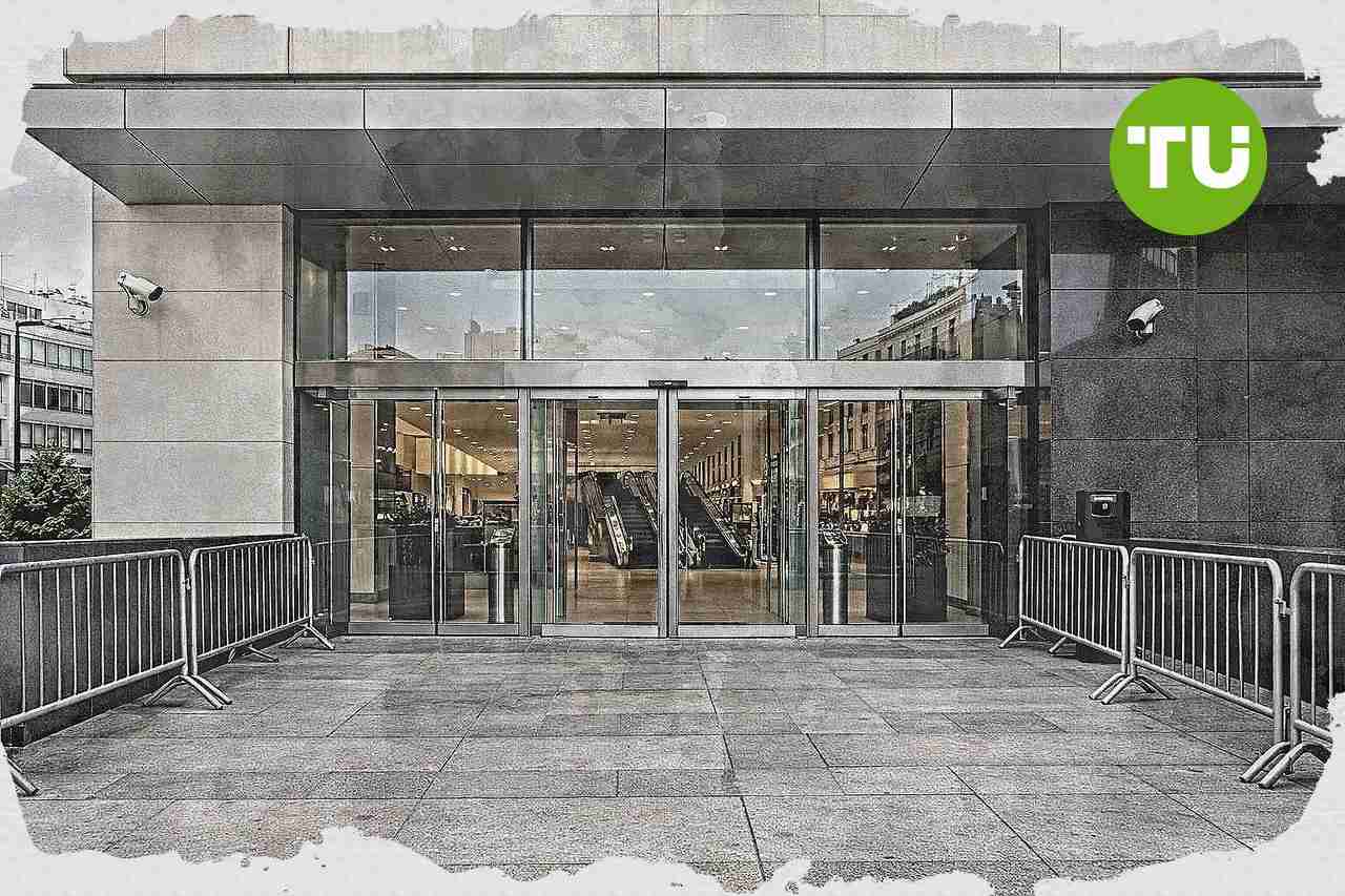 IDEAL Holdings προχωρά σε δημόσια προσφορά μετοχών των Attica, διατηρώντας στρατηγική συμμετοχή