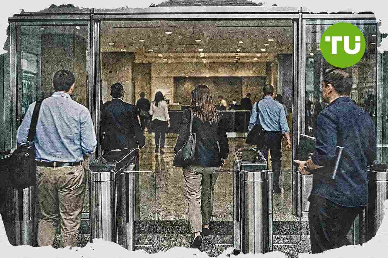 Payoneer מזנקת במסחר בעקבות מגעים למכירה ל-Nuvei בעסקה של 2.7 מיליארד דולר