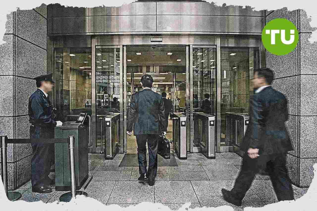 Apollo seeks Japan life insurer to expand insurance growth