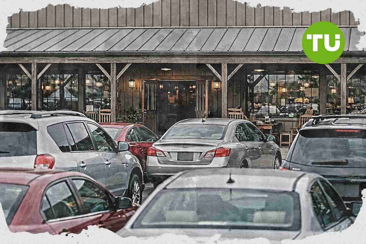 Cracker Barrel raises annual targets as shares surge on earnings rebound