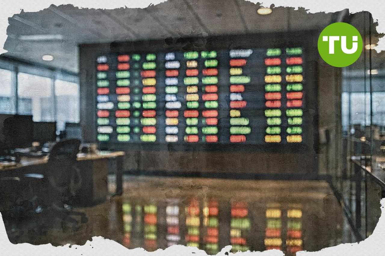 S&P 500 keeps SpaceX outside index after public listing