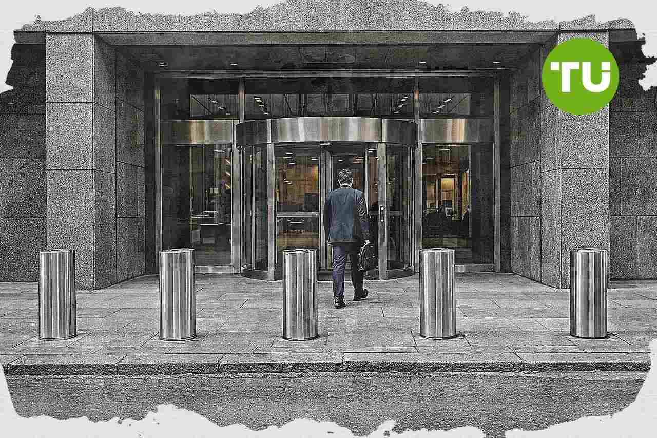 Norges Bank kan heve renten etter sterkere prisvekst og robuste bedriftsutsikter