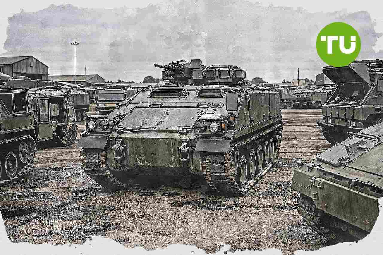 UK defence leadership resigns over spending dispute