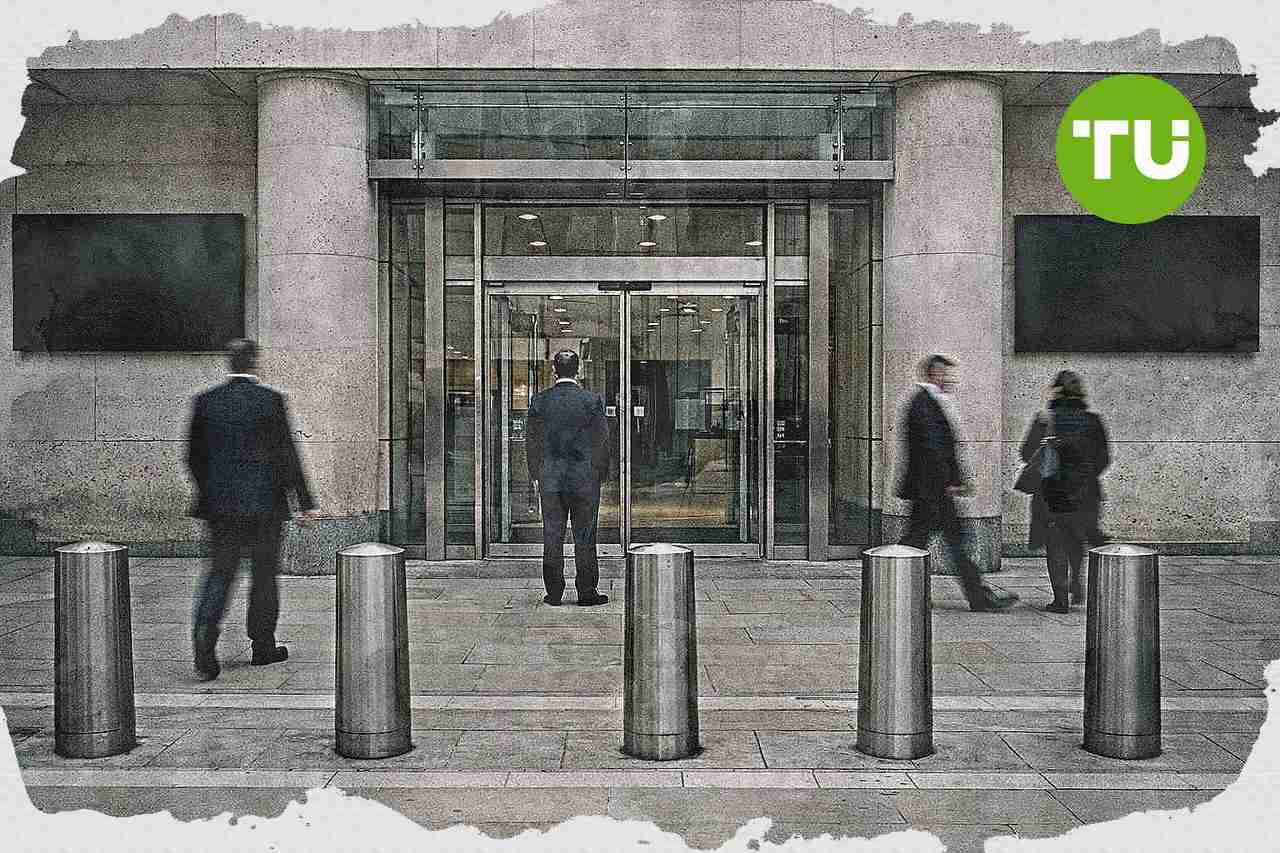 Flutter to delist from London in August, keep New York listing