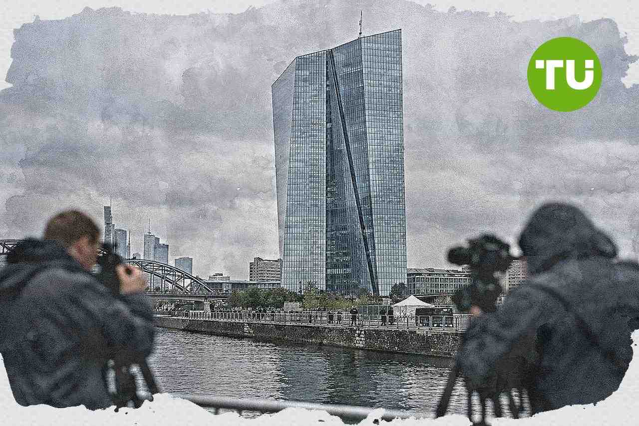 ECB、3年ぶり利上げでインフレ抑制へ転換