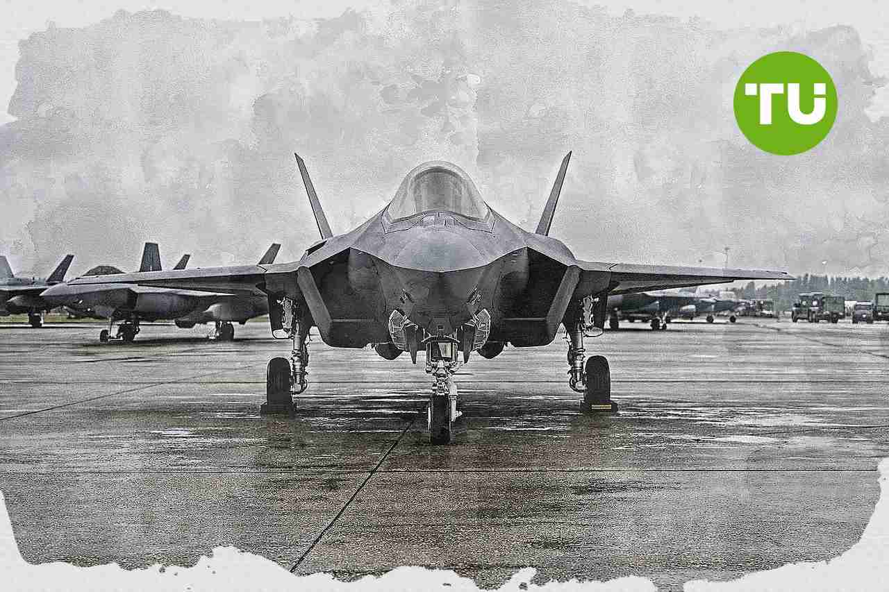 Polska wzmacnia obronę wejściem F-35 do służby