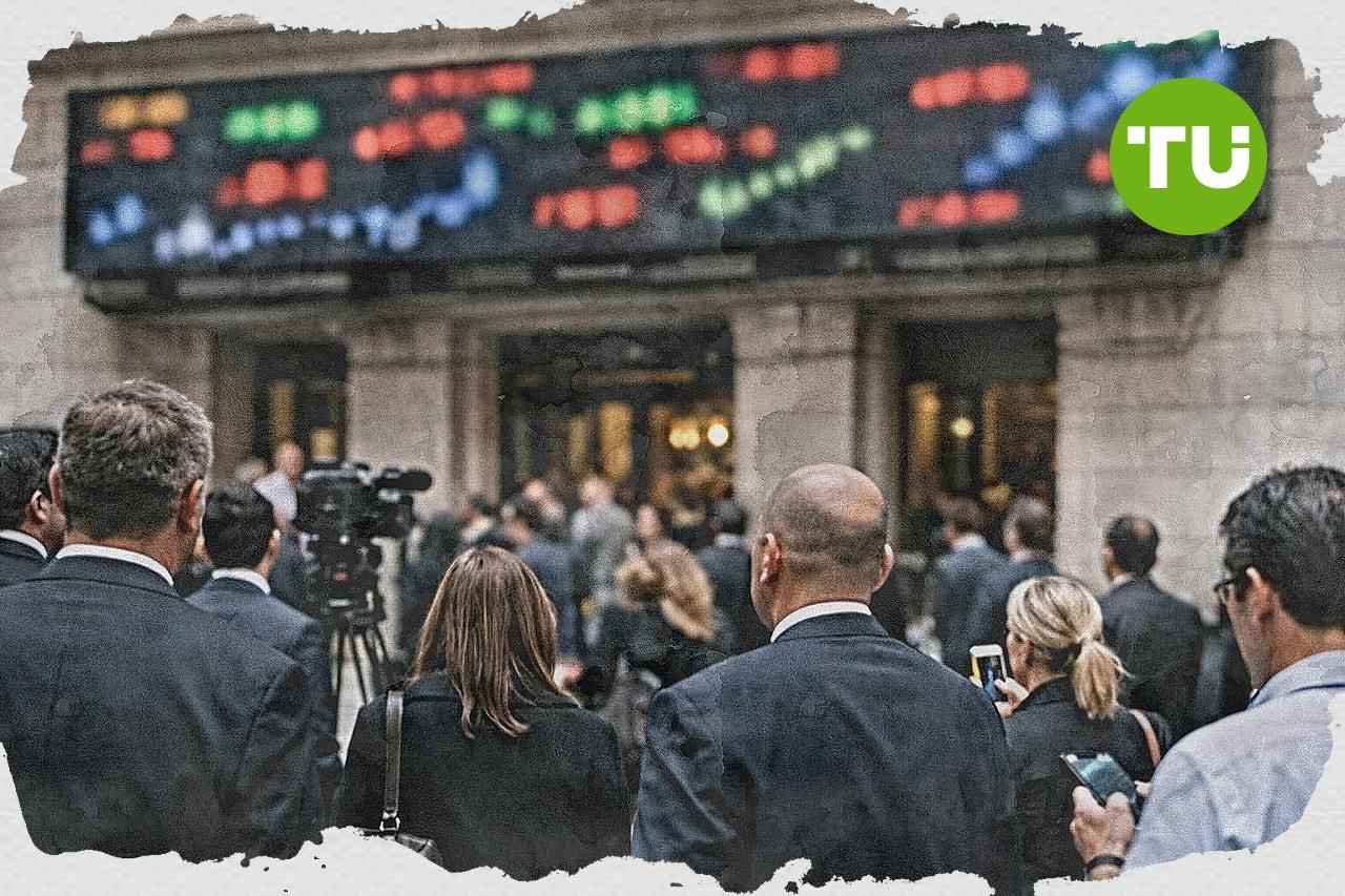 SpaceX IPO leads Friday market watch as oil falls and AI chip stocks gain