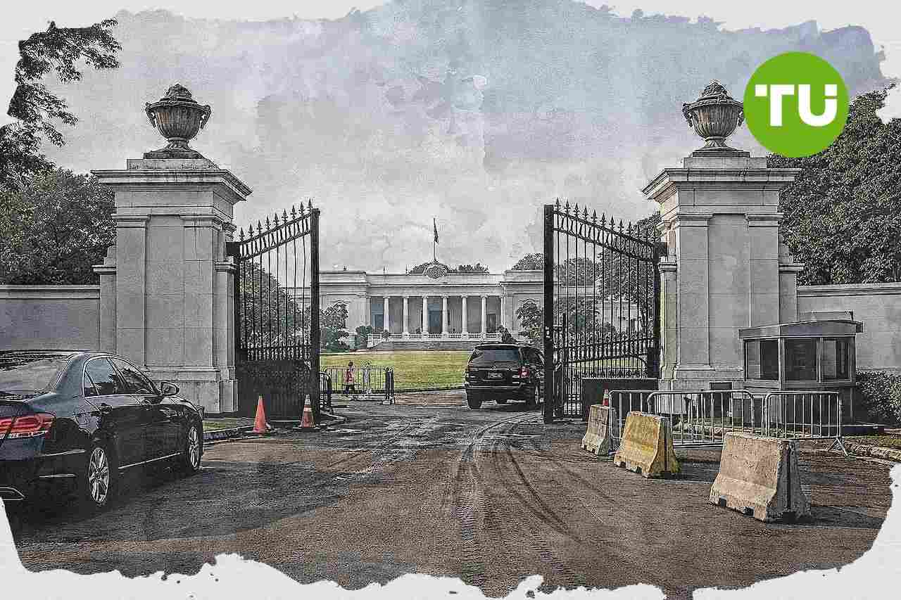 Istana bahas risiko rupiah dan fiskal, Chatib Basri bantah ditawari kursi menteri keuangan