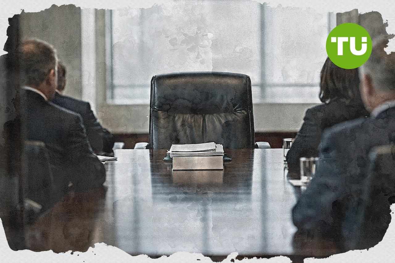 OLP renueva su consejo con el nombramiento de Li Zhuoqiong