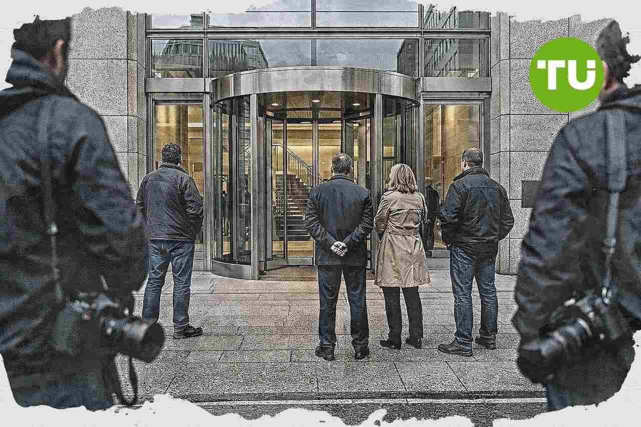UniCredit difende l'offerta su Commerzbank e respinge le accuse di irregolarità