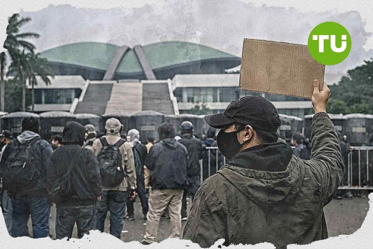 BEM SI Jakarta gelar aksi di DPR tuntut evaluasi RUU Polri dan kebijakan pemerintah