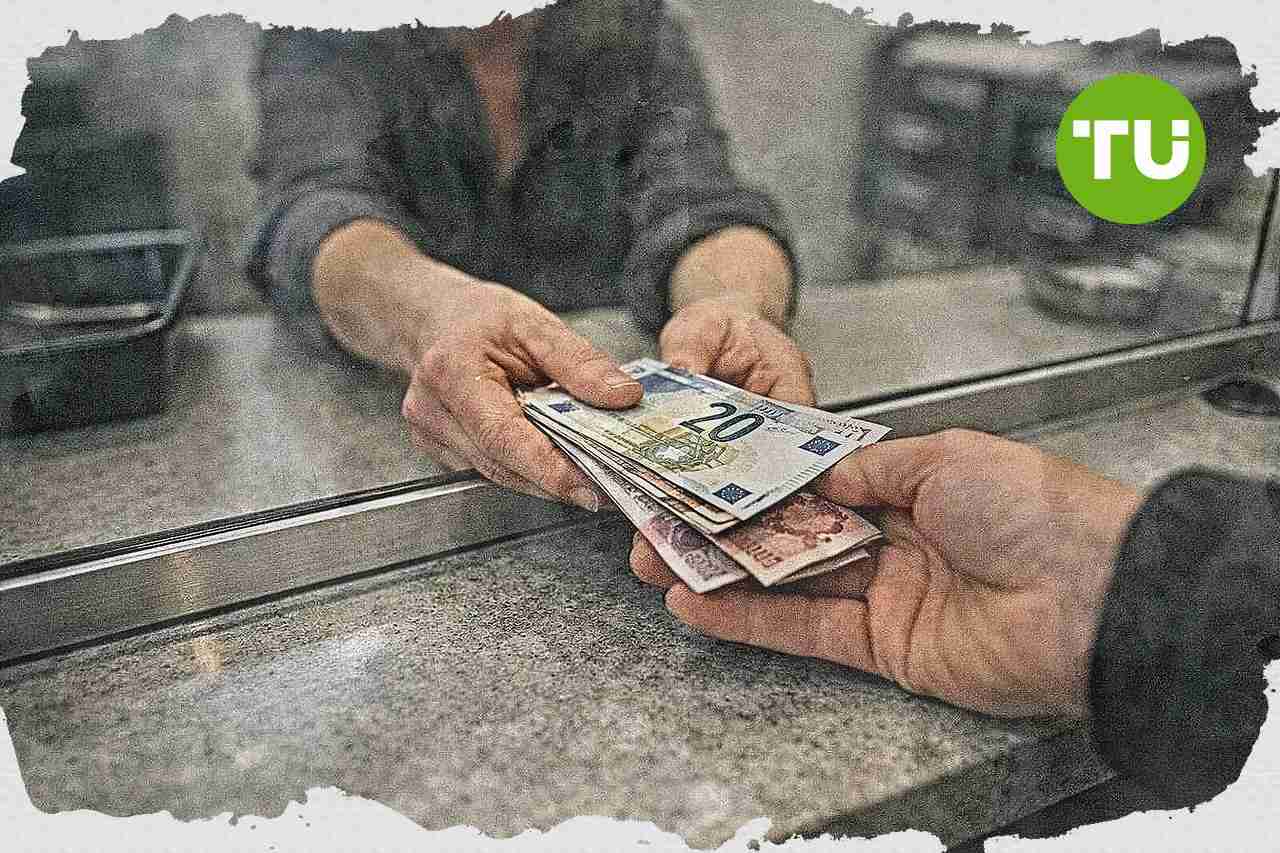 A forint erősödik, az euró ismét 350 alá kerül