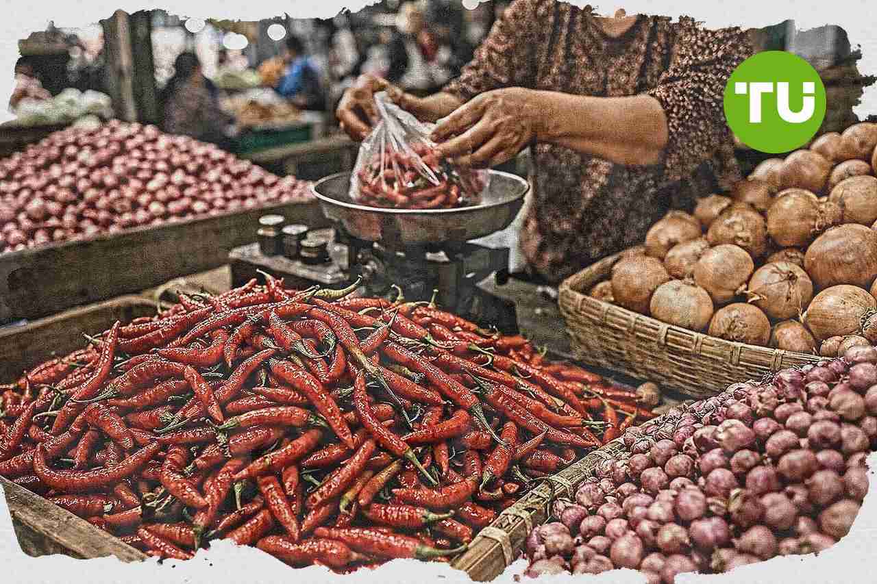 Harga pangan Indonesia bergerak beragam, bawang merah dan cabai memimpin kenaikan
