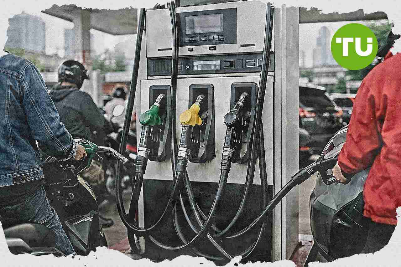 Kementerian ESDM memberi sinyal penurunan harga BBM nonsubsidi di Indonesia