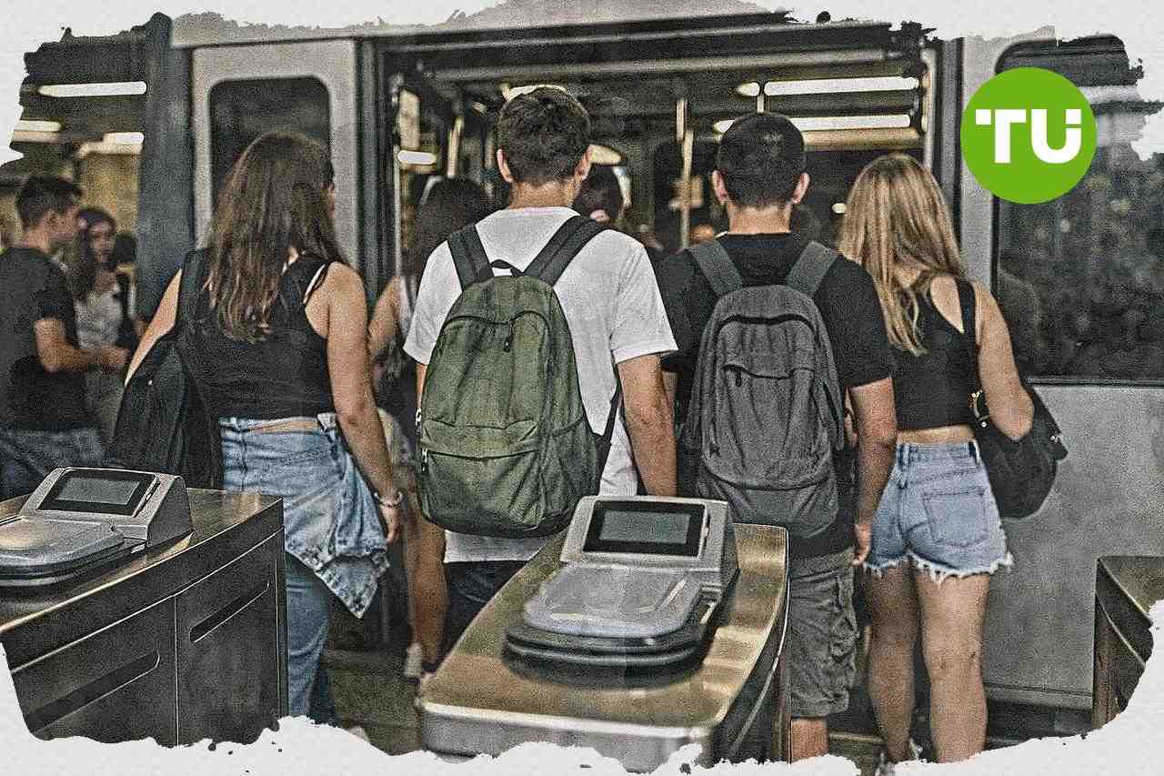 PASOK defiende su propuesta de transporte gratuito para jóvenes y eleva la presión política sobre el Gobierno