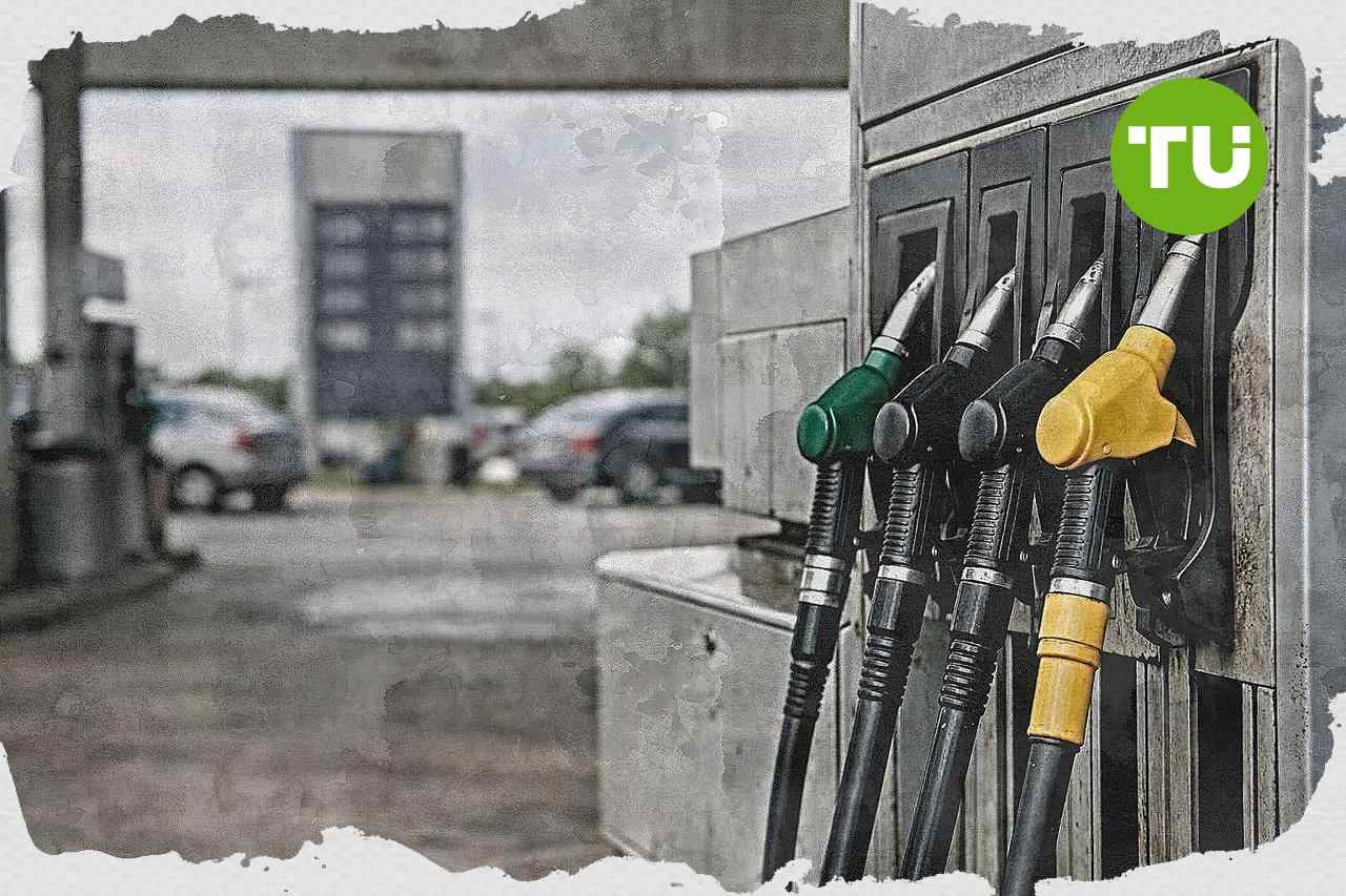 A magyar kormány kivezeti a védett üzemanyagárat a költségvetési teher csökkenésével
