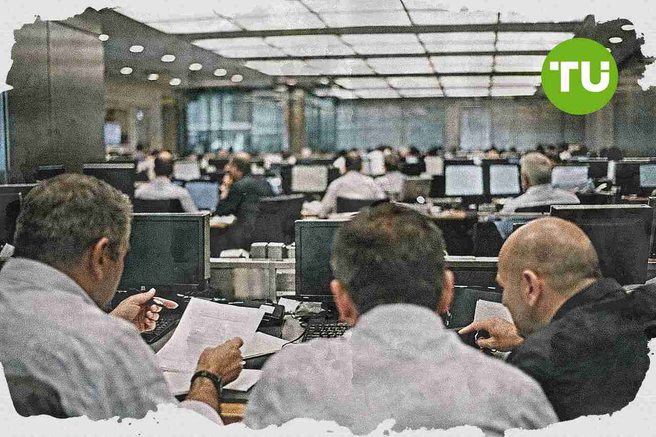 Los bancos griegos amplían los programas de recompra de acciones para reforzar el retorno al accionista