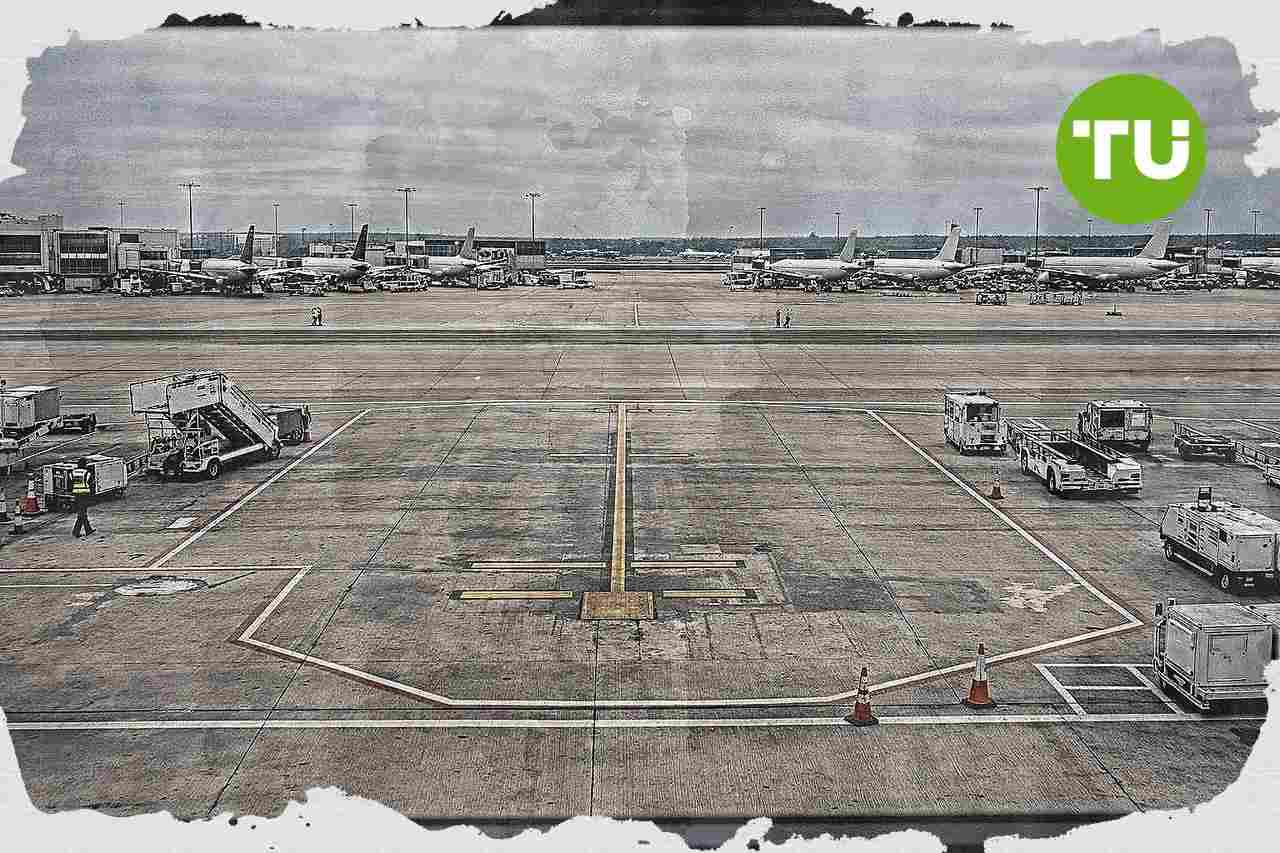 Gatwick airport challenges UK slot rule easing as legal case raises airline disruption risk