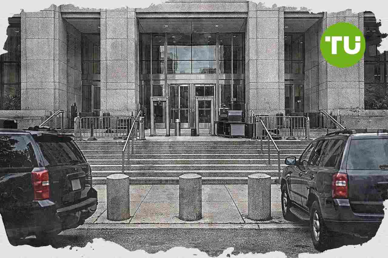 U.S. Justice Department files lawsuit against Philadelphia over mask ban for federal officers
