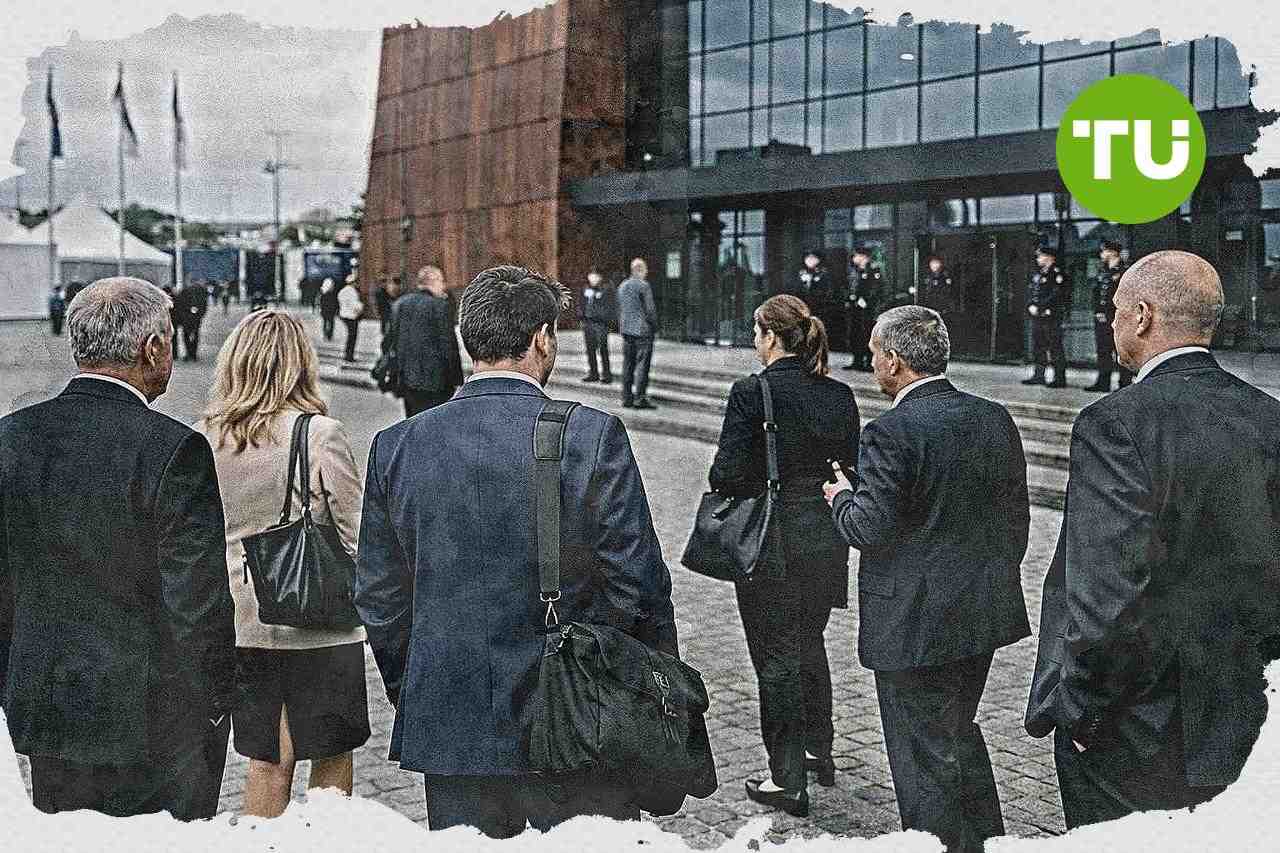 Polska decyzja o odebraniu orderu Zełenskiemu może obciążyć relacje gospodarcze