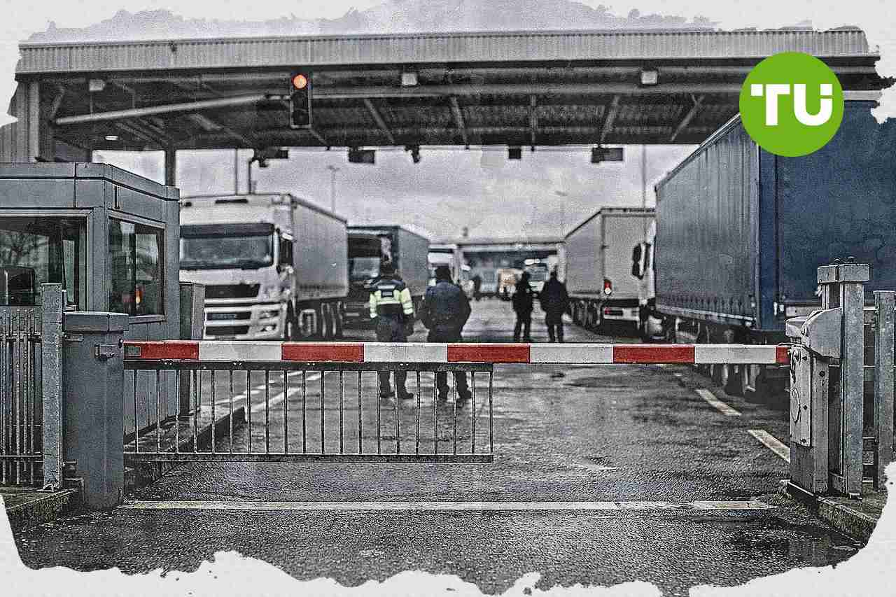 UK rejoining EU would face lengthy negotiations and political risk