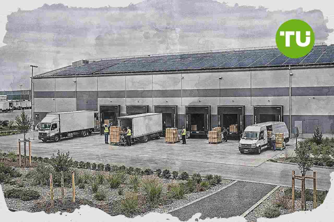 Nemzetközi befektető megvásárolja a HelloParks fóti logisztikai csarnokát