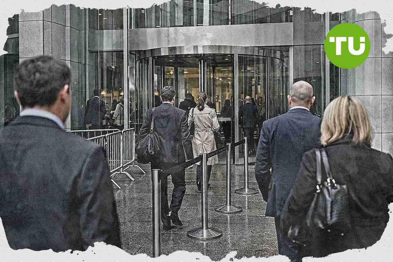 Germania blocca i piani di UniCredit su Commerzbank con la quota del 12,7%