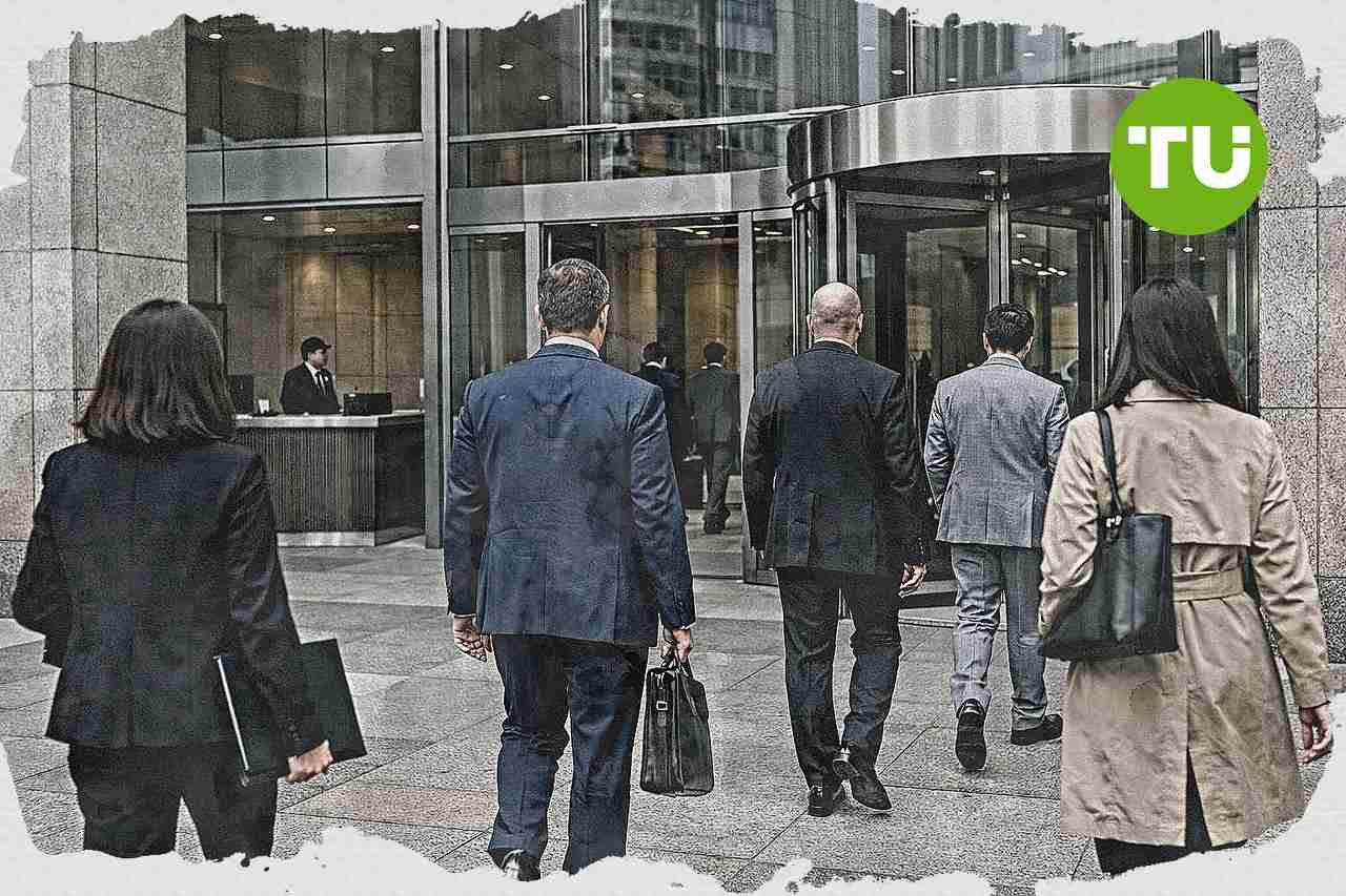 Universal Insurance Holdings notes receive BBB rating as debt maturity extends to 2031