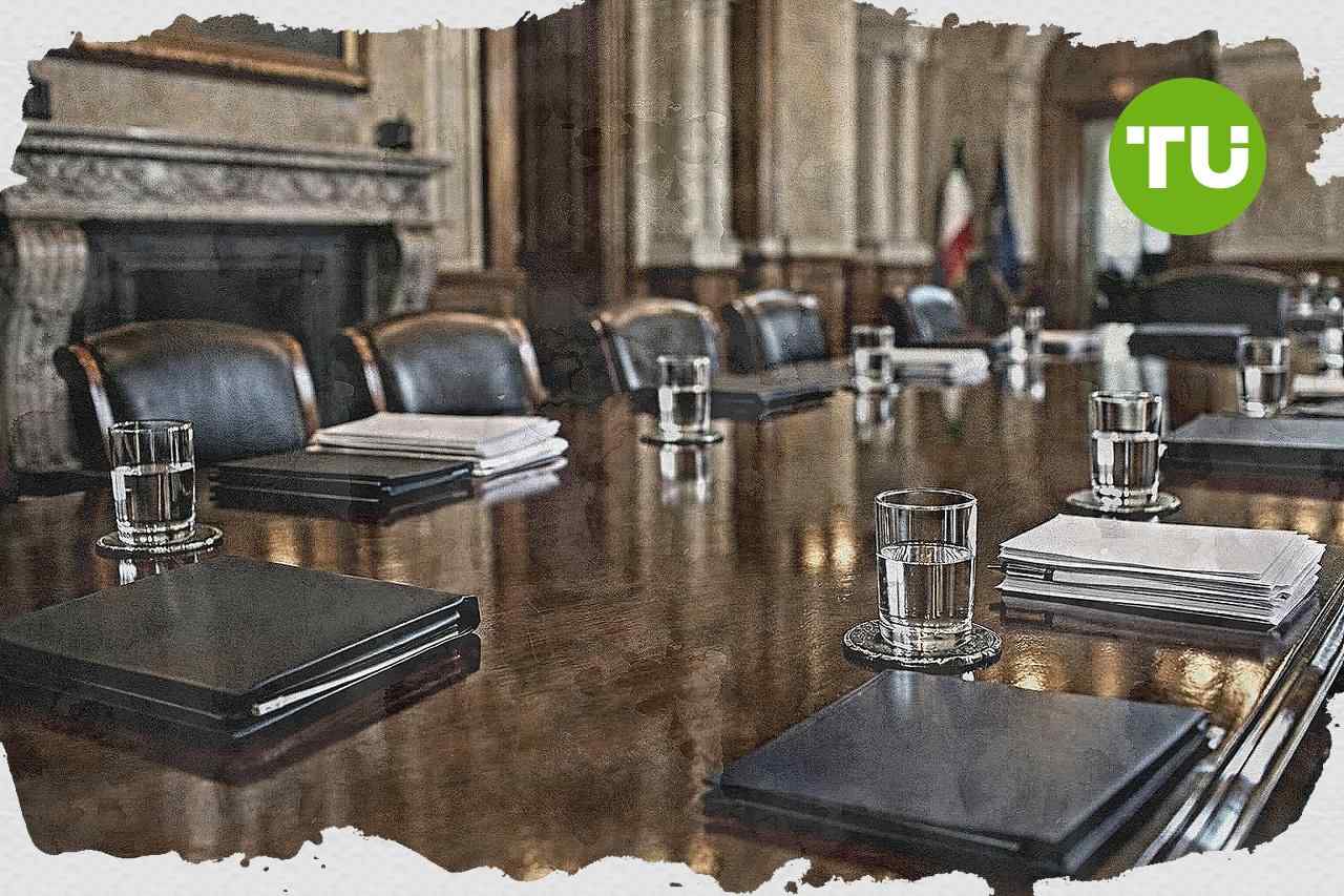 Monte dei Paschi valuta le opzioni strategiche tra Opas Intesa Sanpaolo e offerta Banco Bpm