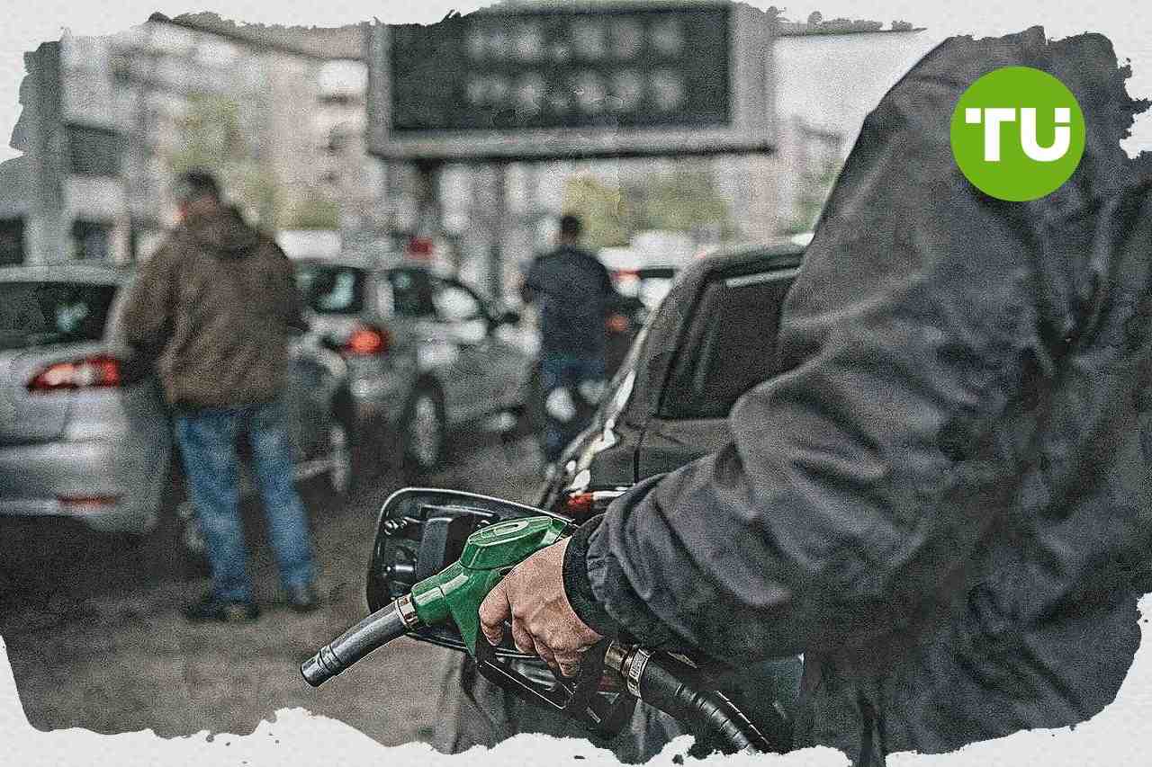 Magyarország megszünteti az üzemanyagok hatósági árát, rendeleti visszaállítási lehetőséggel