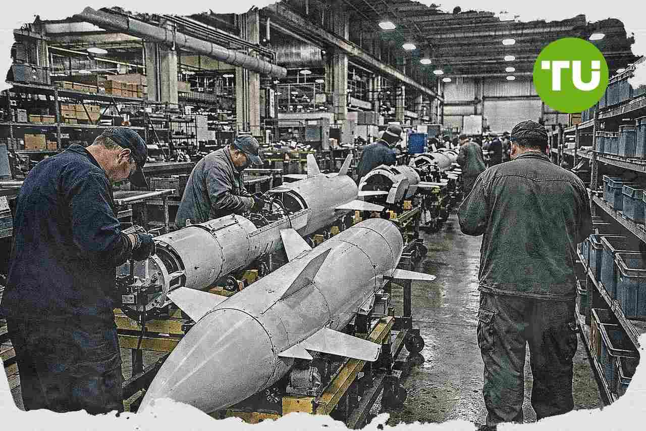 U.S. defence industry faces missile output strain ahead of Trump meeting