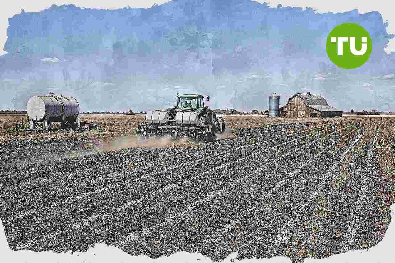 White House seeks $11 billion more in farm aid as costs pressure U.S. growers