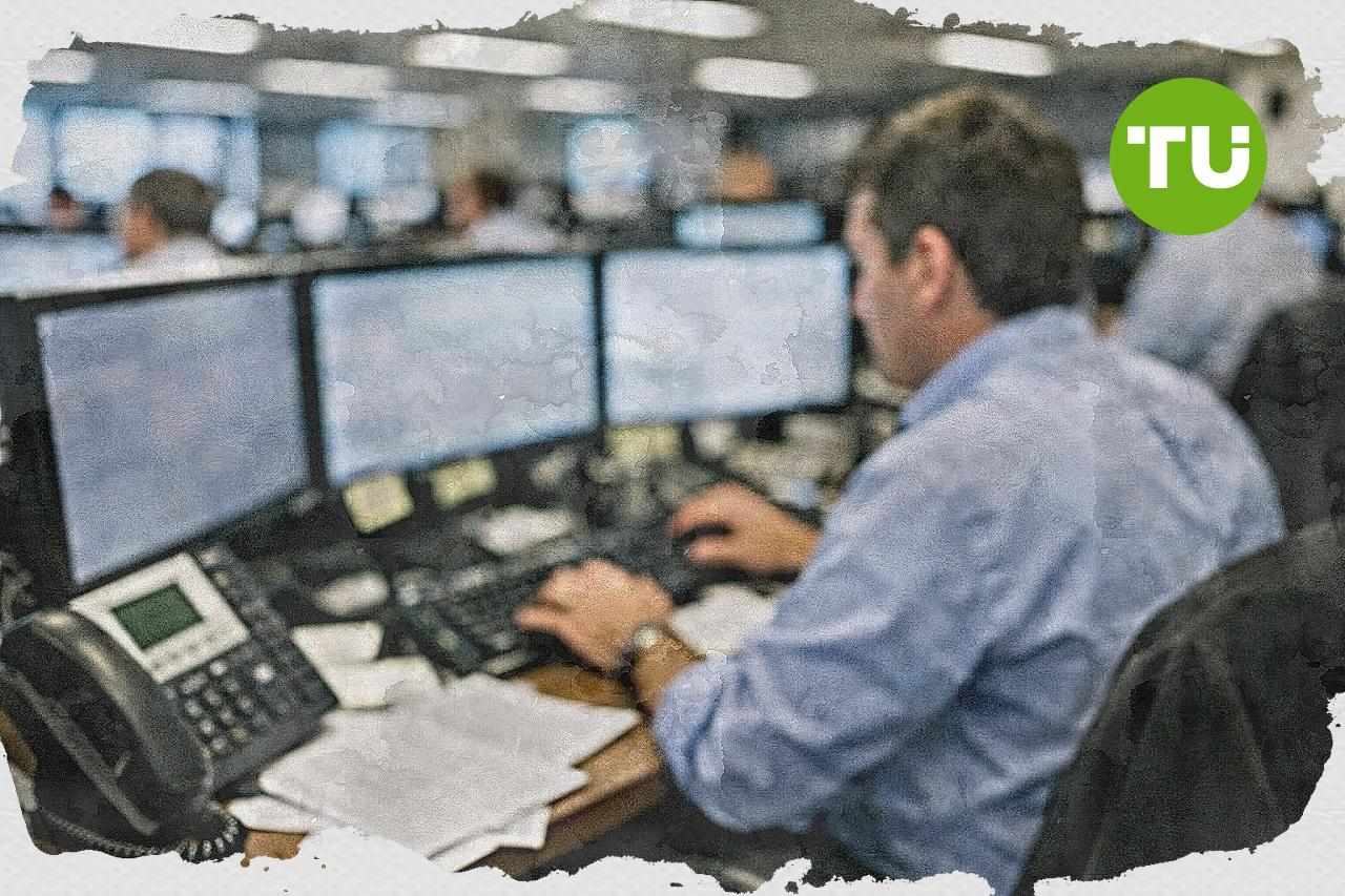 Fundstrat lifts S&P 500 year-end target to 8,000 as earnings outlook improves