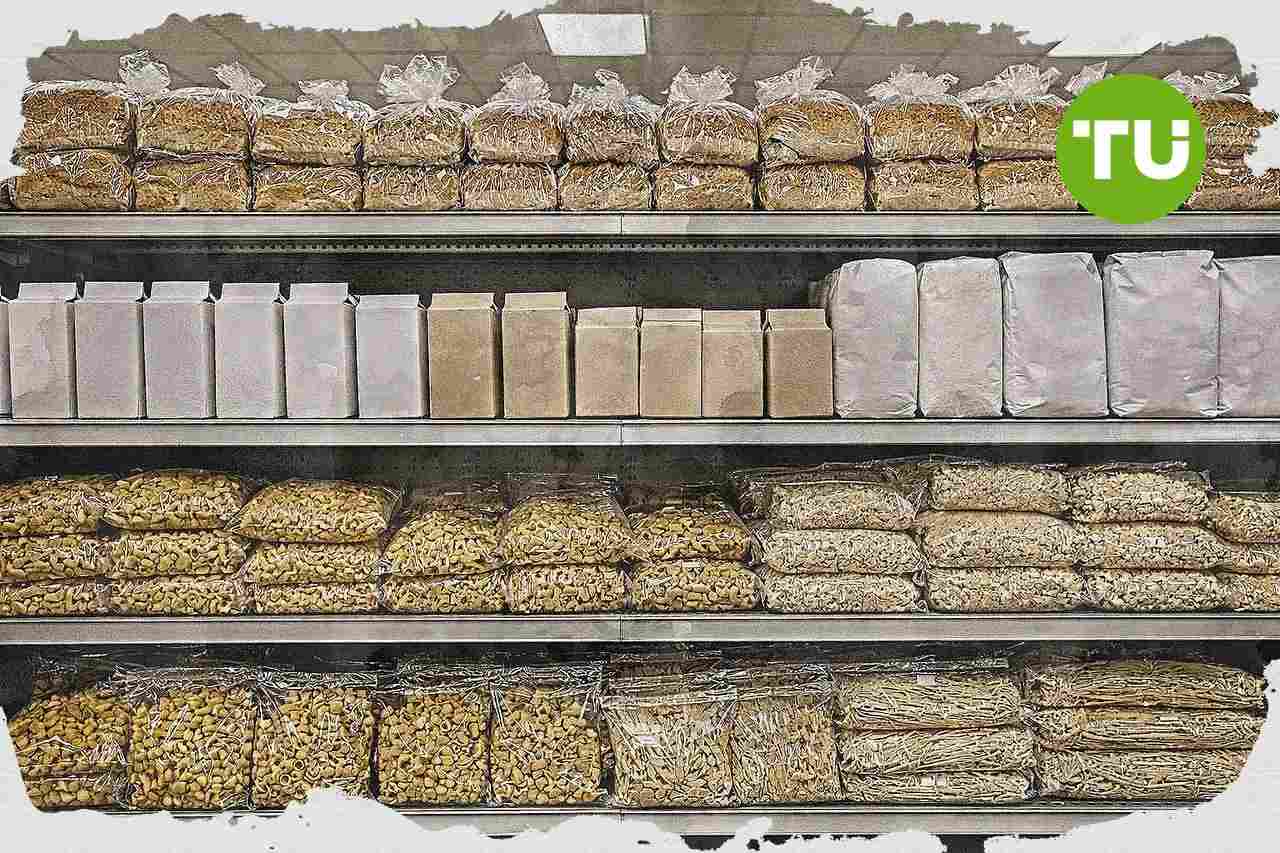 Grecia impulsa recortes de precios en consumo básico tras el tope de márgenes