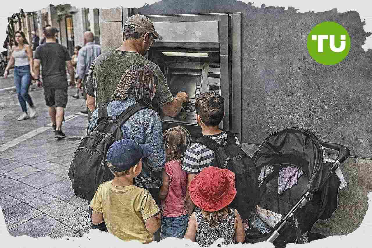 Grecia inicia el pago de una ayuda infantil extraordinaria para 974.892 familias