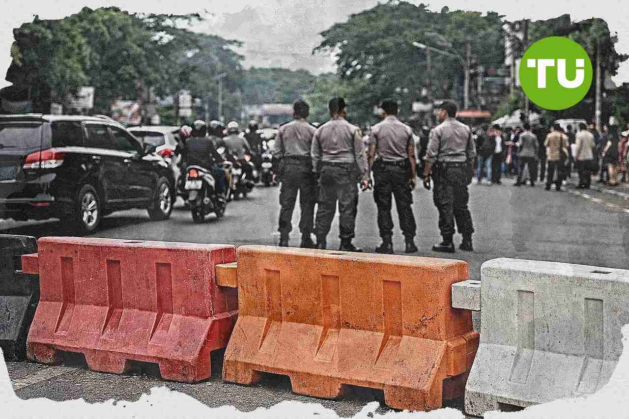 Aksi mahasiswa di Bogor picu penutupan lalu lintas Jalan Sudirman