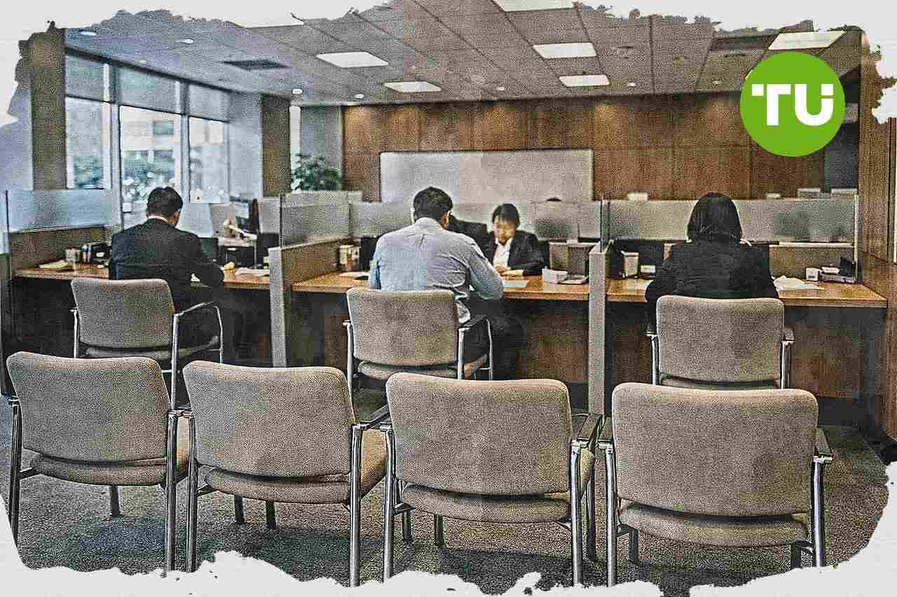 Margin bank tertekan saat yield kredit menyusut di perbankan Indonesia