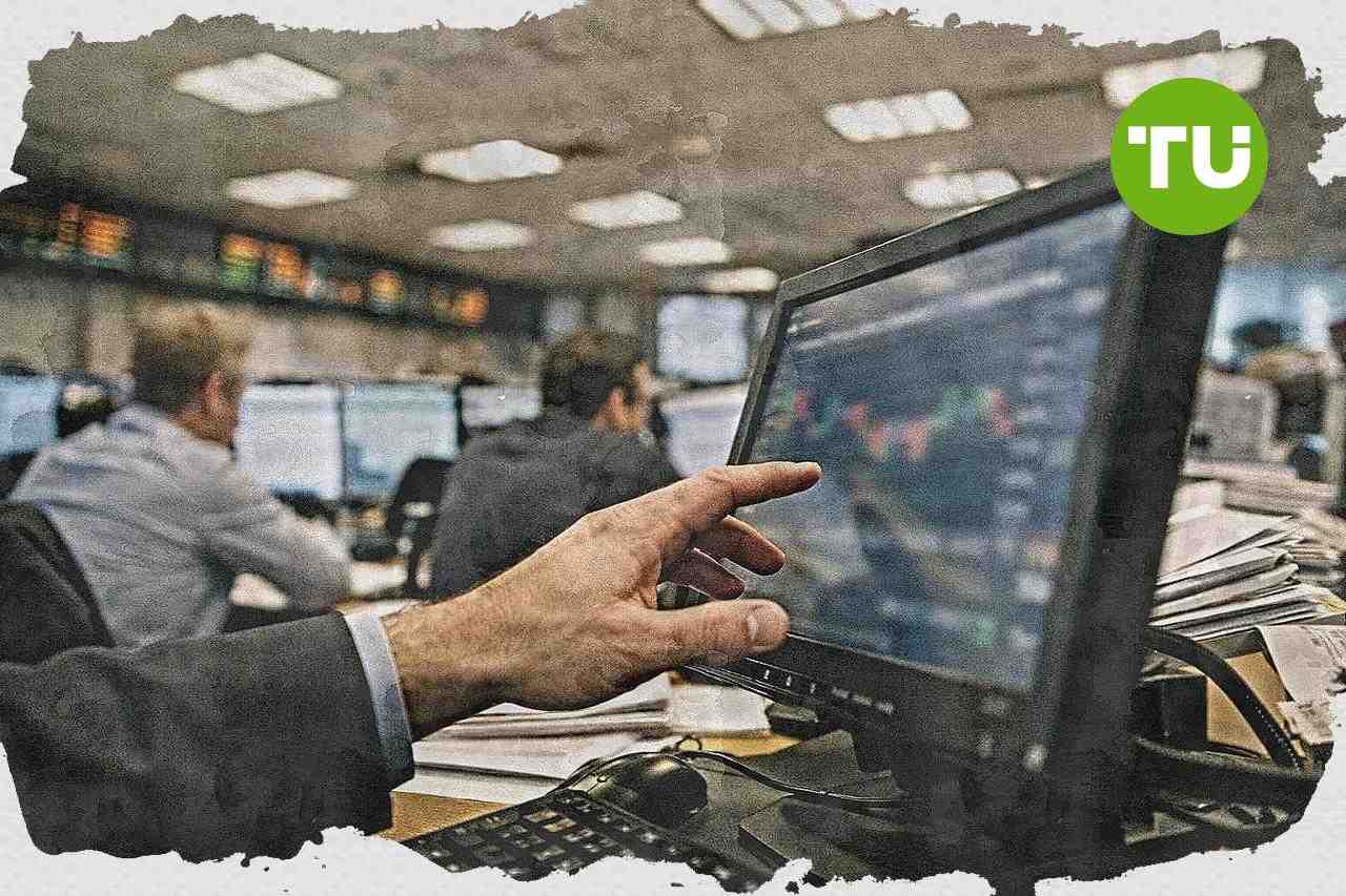 Московская биржа понижает уровень листинга облигаций ВЭБ.РФ