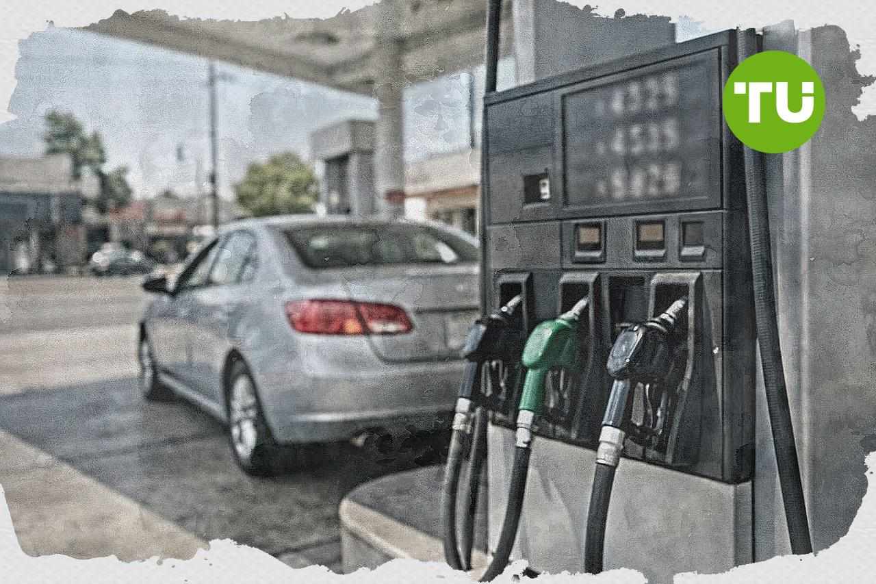 U.S. gasoline retailers face pressure as Trump calls for $2.50-a-gallon prices