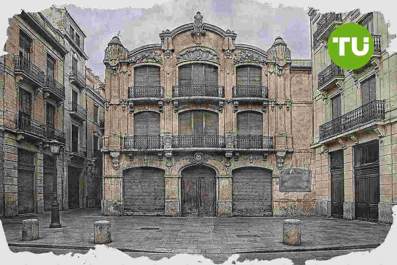 La Generalitat Valenciana cierra la venta de un edificio en Valencia tras cuatro subastas