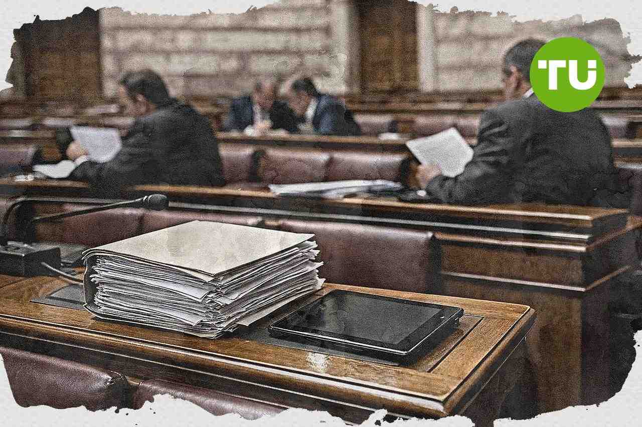 PASOK exige aclaraciones sobre una presunta enmienda favorable a Intellexa en Grecia