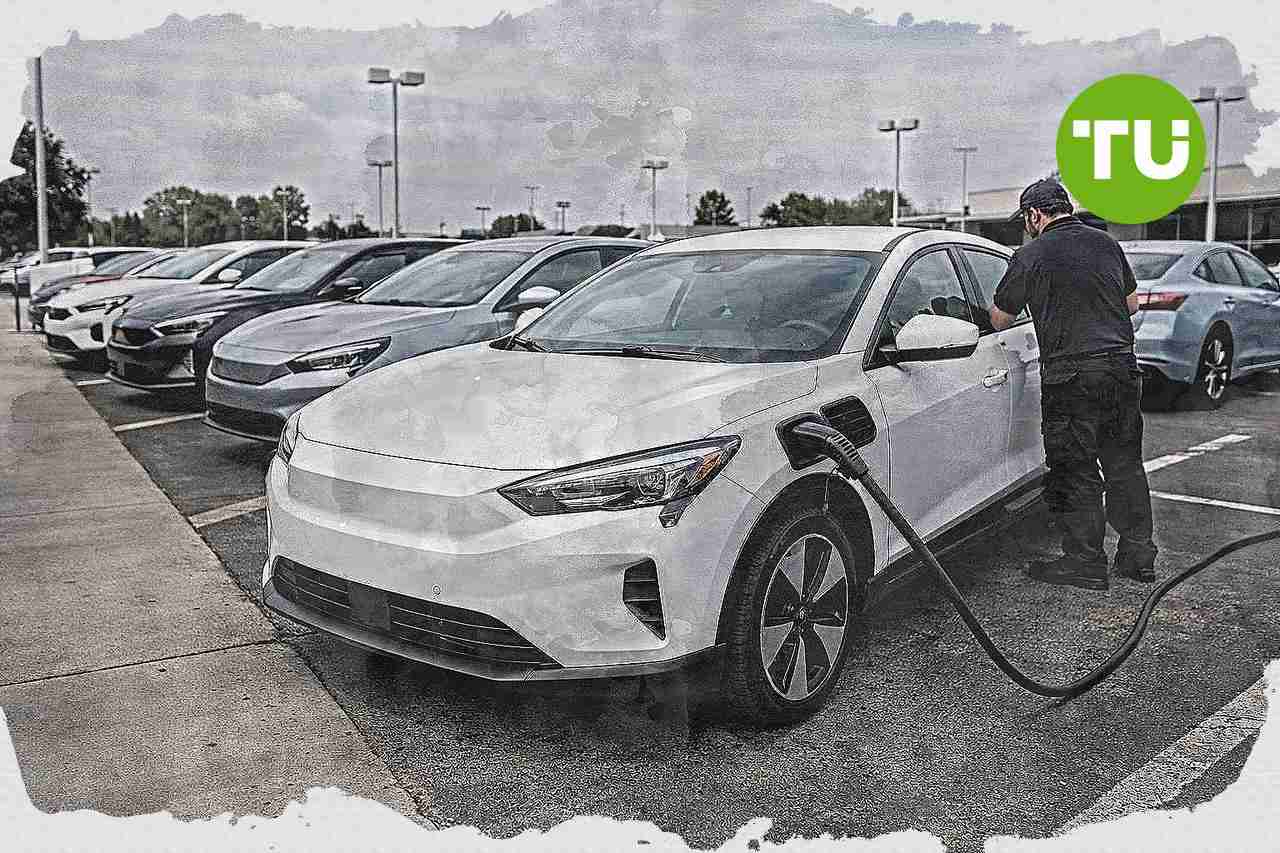 Le marché automobile français accélère son basculement vers l’électrique